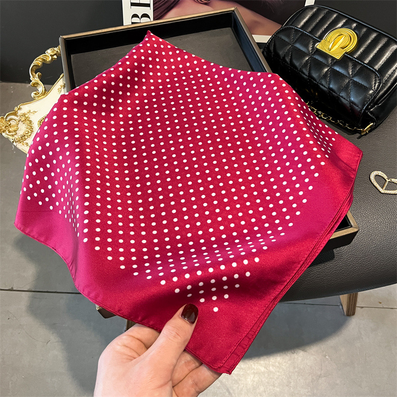 Роскошные новые шарфы с принто – обзор и цена Luxury Bags China