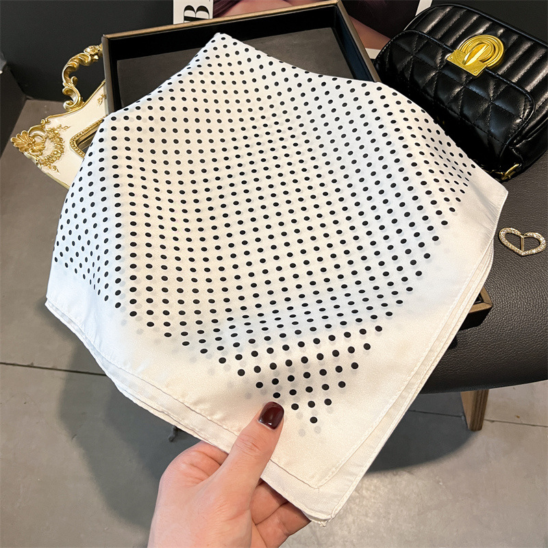 Роскошные новые шарфы с принто – обзор и цена Luxury Bags China