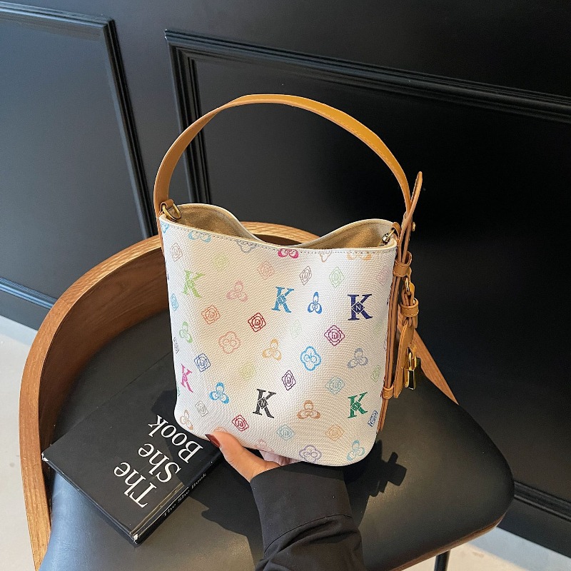 Новая модная сумка-ведро в сти – обзор и цена Luxury Bags Big